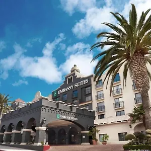 3* Hotel Embassy By Hilton Angeles International Airport South