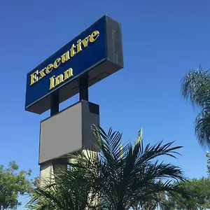 2* Motel Executive &