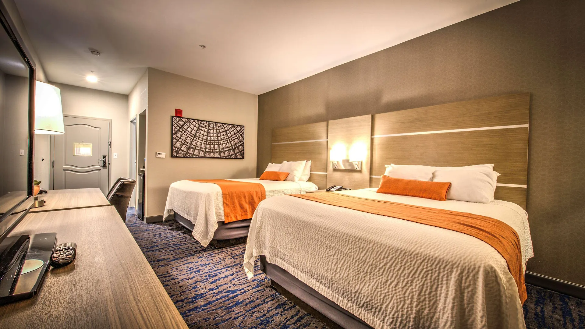 Best Western Plus Media Center Inn y Suites Burbank Hotel