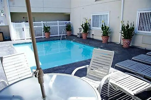 Hotel Best Western Plus Media Center Inn y Suites Burbank